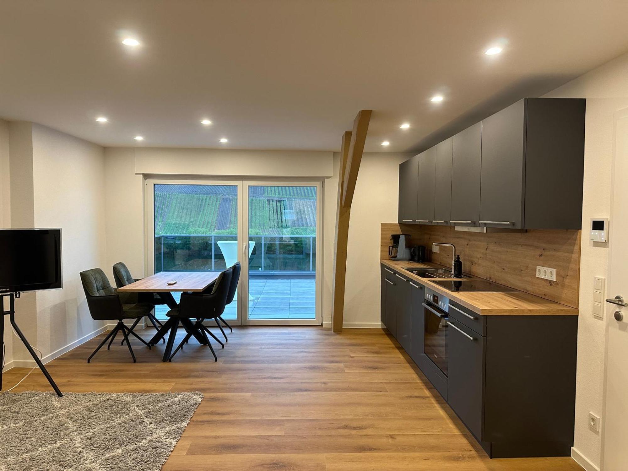 Moselappartements By Weingut Marco Adamy 鲁斯尼希 外观 照片